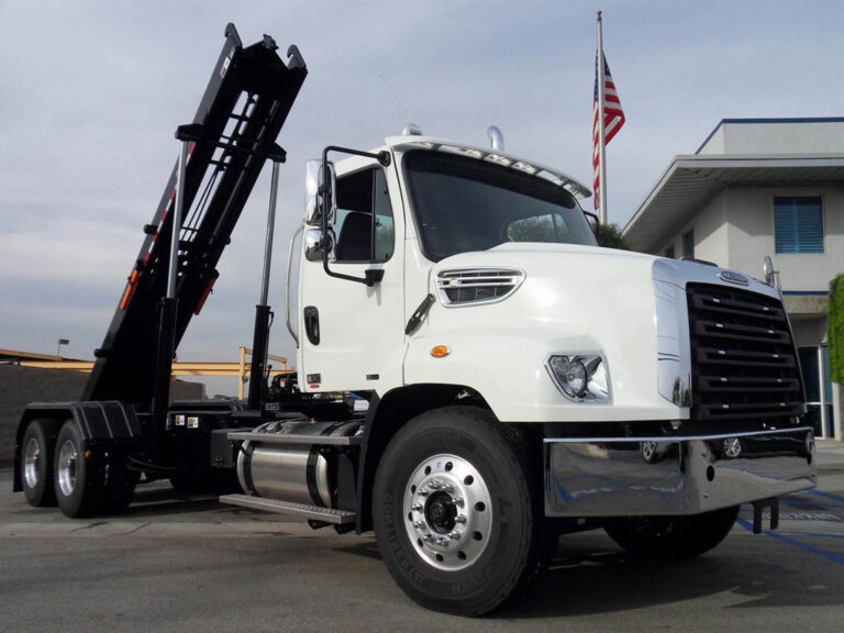 Freightliner image