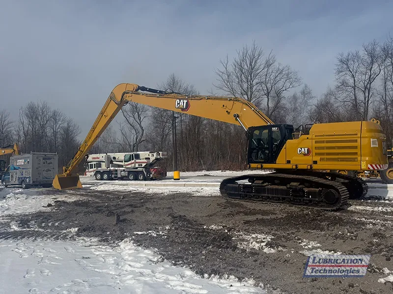 cat-352-excavator-2025-1