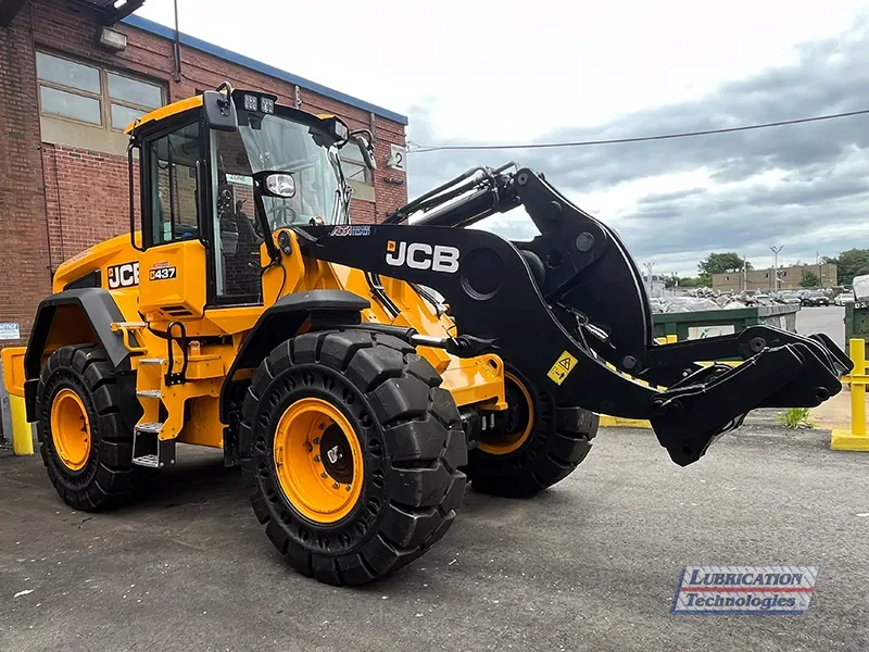 jcb-437zx-wheel-loader-01