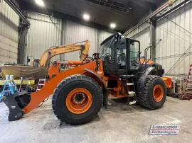 sc-hitachi-zw220-6-wheel-loader-2023-4
