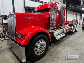 sc-kenworth-w900-tandem-axle-tractor-2023-1