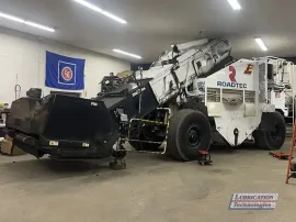 ReliaMAX Automatic Lubrication System installation on Roadtec SB-2500E Shuttle Buggy